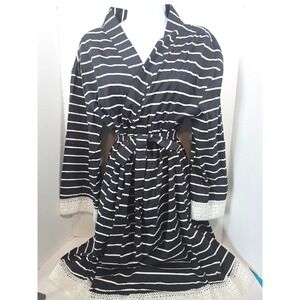 NEW Hi BBs Apparel Womens Black White Stripe Kimono Robe Lace Trim Belted L